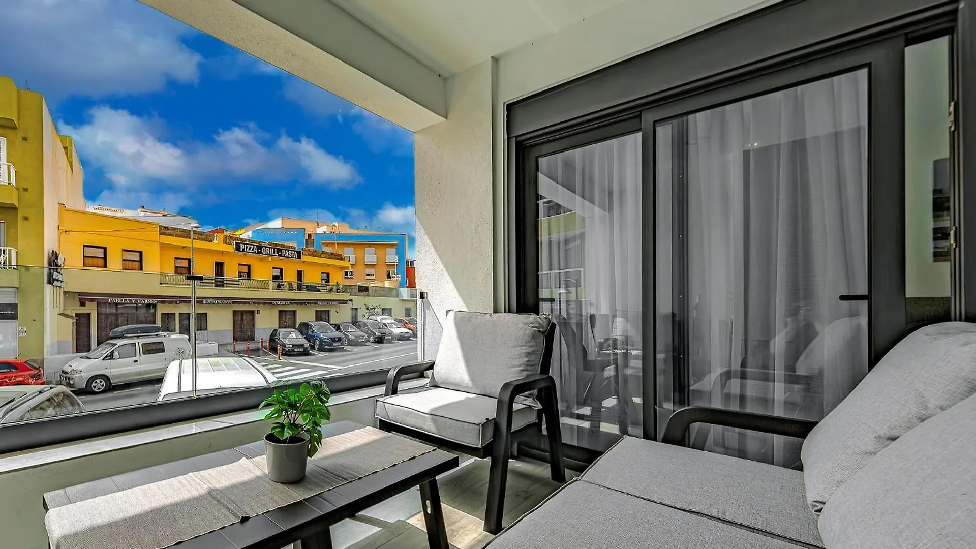 Luxury 2Bedroom Apartment On San Juan Beach Playa de San Juan