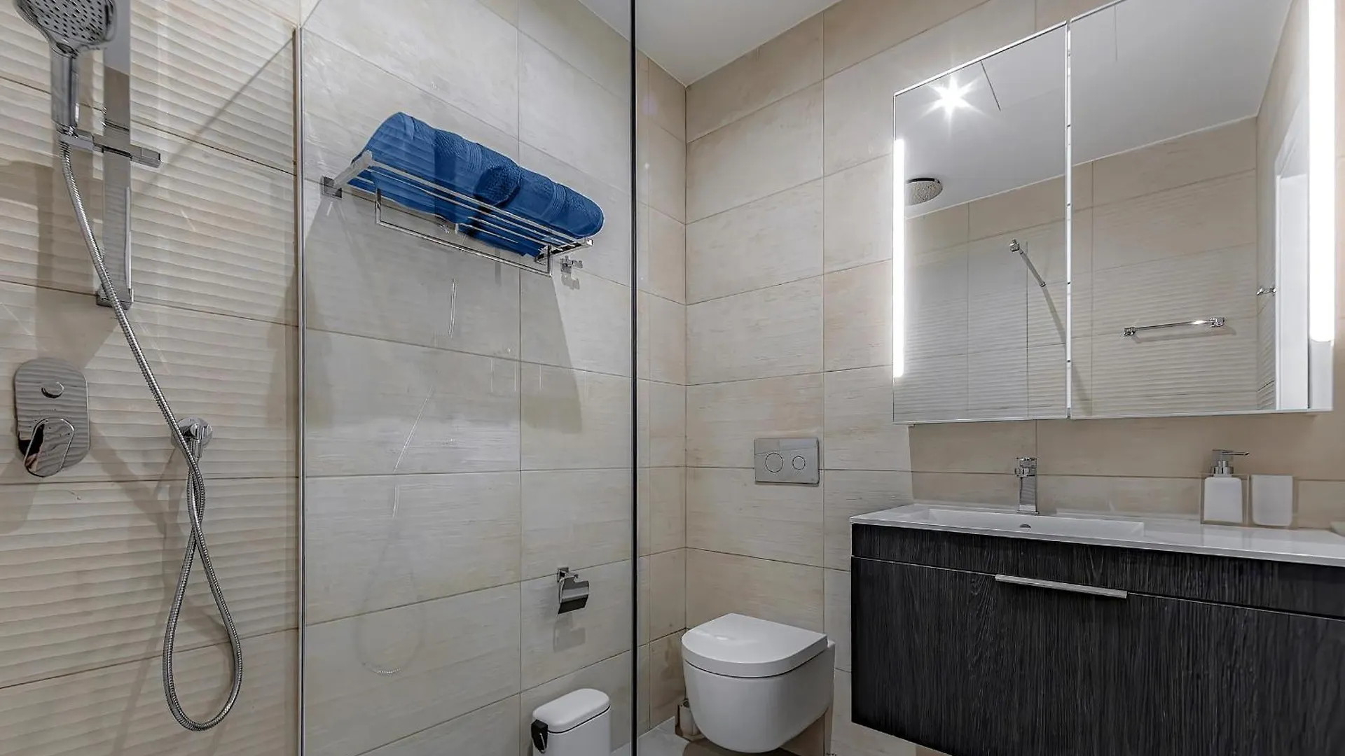 Luxury 2Bedroom Apartment On San Juan Beach Playa de San Juan